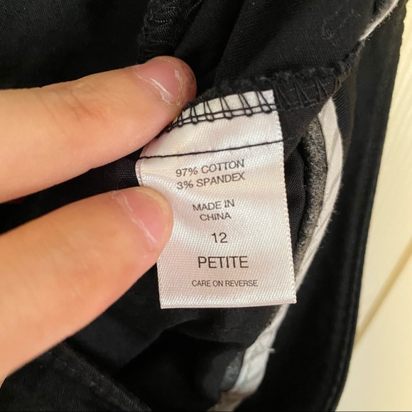 NY & Co black cropped pants - Picture 7 of 8